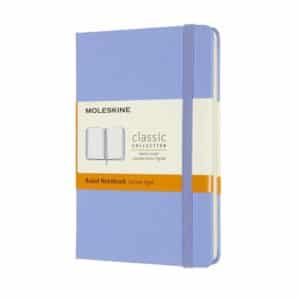 MOLESKINE CLASSIC L BLUE HUDRANGEA מחברת שורות עם כריכה קשה, מחברת בצבע תכלת סגול, מחברת שורות של מולסקין, מחברת שורות אלגנטית, מחברת A5