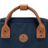 CABAIA ADVENTURER CHICAGO SMALL- תיק קביה, תיק קאביה עשוי מחומרים ממוחזרים, תיק למחשב נייד 10 אינץ, תיק גב כחול, תיק גב כחול לטאבלט, תיק גב מעוצב, תיק גב עם כיסים מתחלפים