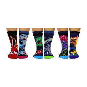 SOCKS OF THE DEEP מארז גרביים לילדים - יונייטד אודסוקס- unitedoddsocks, מארז גרביים מעוצבים לילדים, מארז גרביים באיור מפלצות ים, מארז גרביים מפלצות ים