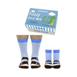 DADDY AND ME CROCODILE - גרביים לאבא ולתינוק - יונייטד סוקס-unitedoddsocks, גרביים מעוצבים לאבא ולתינוק