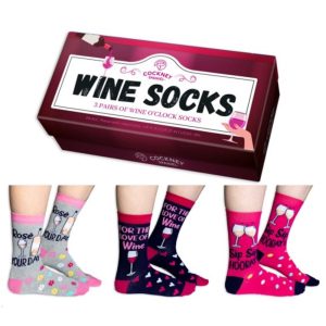 גרביים בעיצוב יין - ODD SOCKS, מארז גרביים עם איור של יין, מארז גרביים לנשים, גרביים מגניבות