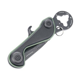 מולטי טול קומפקטי עם 9 פונקציות