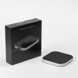 ⁦Wireless charger Illusion Chrome - Hugo Boss⁩ – תמונה ⁦2⁩